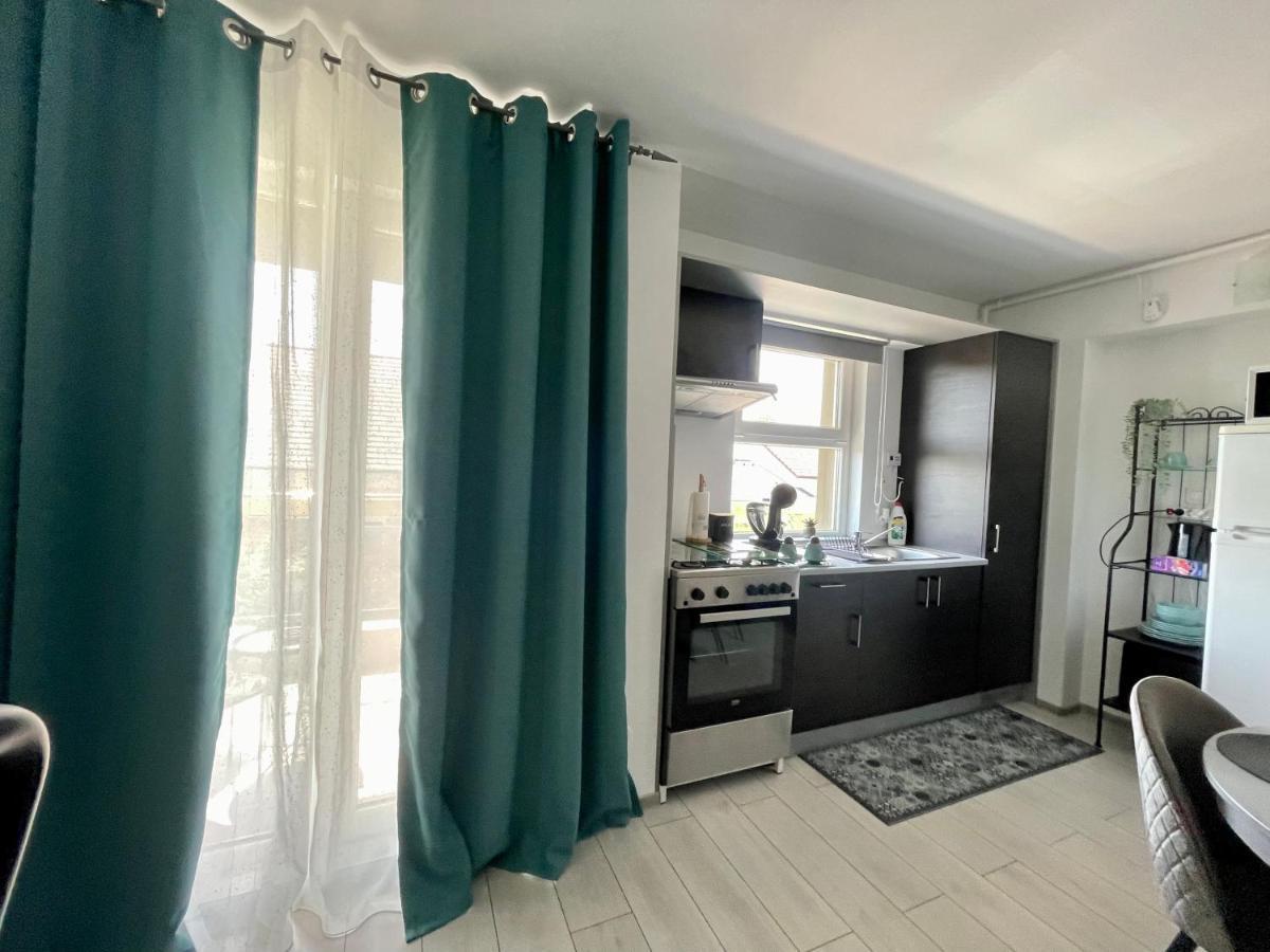 Welcome To Bucharest Airport Residences & Therme-Self Check-In Otopeni Exteriör bild