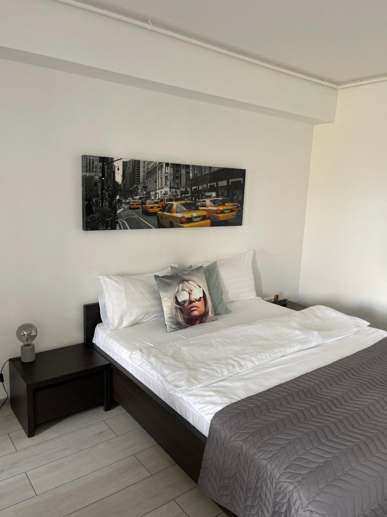 Welcome To Bucharest Airport Residences & Therme-Self Check-In Otopeni Exteriör bild